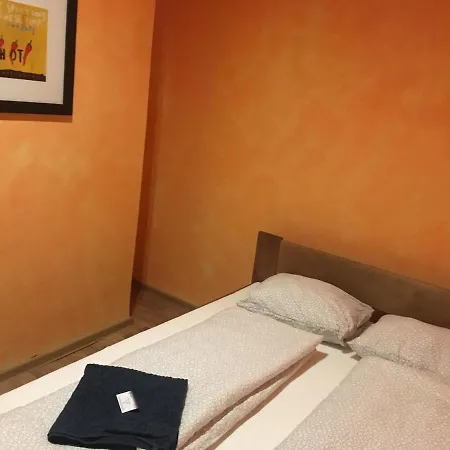 Cb Rooms/bed&soup