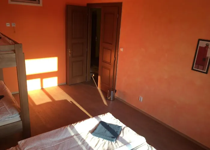 Cb Rooms/bed&soup * Ceske Budejovice